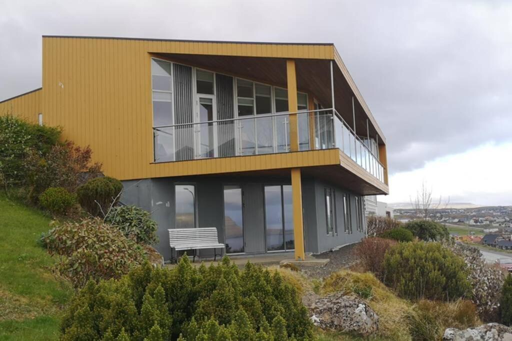 Large Apartment With Fabulous View Of Tórshavn Zewnętrze zdjęcie