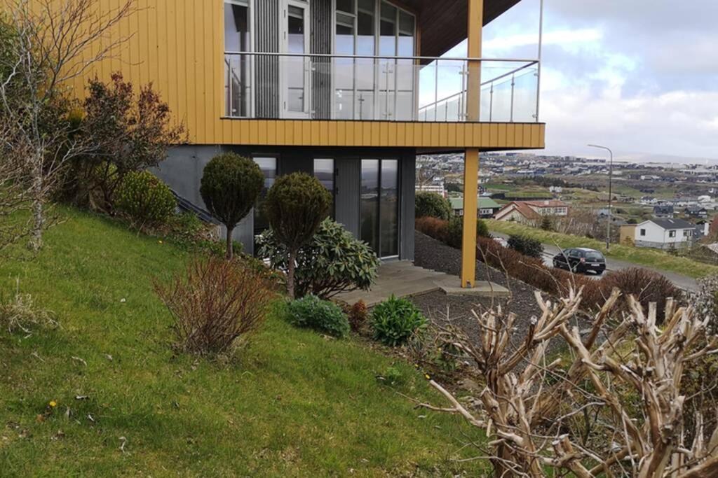 Large Apartment With Fabulous View Of Tórshavn Zewnętrze zdjęcie
